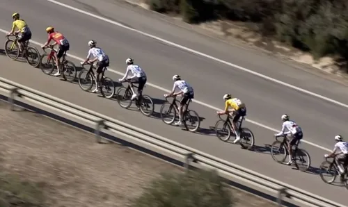 Movistar Team defendió el maillot amarillo de Romeo en la etapa 3 de la Vuelta a Andalucía.