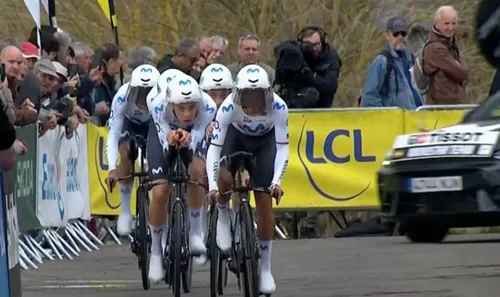 Movistar Team hizo una buena crono por equipos en la París-Niza 2026.