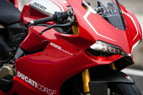 Superbike 1199 Panigale R