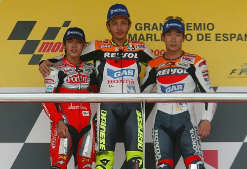 2002 rossi kato con 500 y ukawa mediano