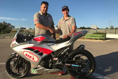 Francesco Pastore (CH4 by Bottega della Moto) vincitore nella Supersport 300