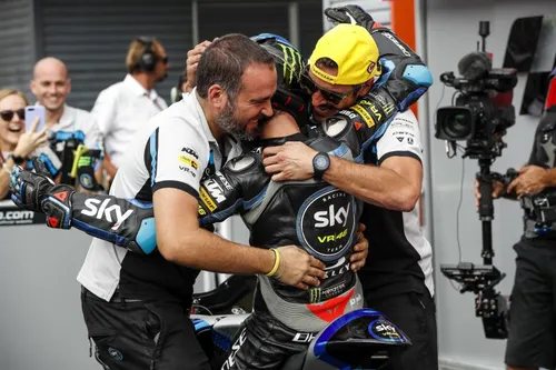 326f4033 7e1f 4bf0 b182 360c2c3f4d24 e1571585898795