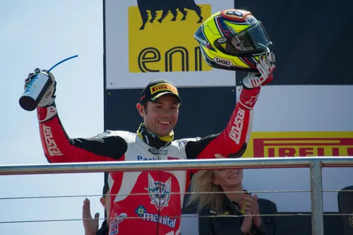 Andrea Dovizioso sorridente prima del via