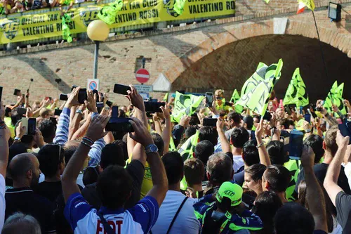 69569937 3010424585665379 4573317744132358144 n