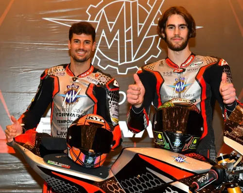 83940759 137991774356438 1582313815674911976 n