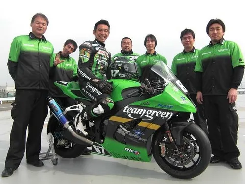 all japan superbike teamgreen 2011