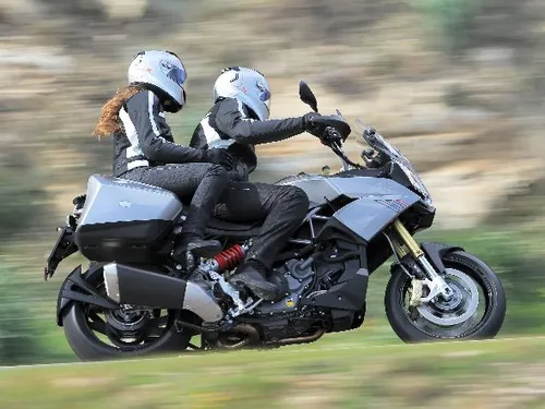 aprilia caponord 1200 2