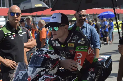 Stefan Bradl in azione a Sepang con i colori LCR Honda 