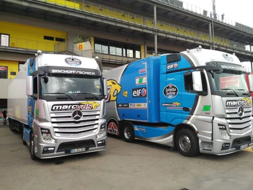 Alastair Seeley sotto la pioggia vince Gara 1 NW200 Superbike