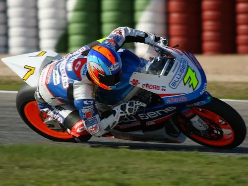 La volata della Superstock 600 a Magny Cours