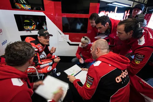 davies jerez day01 15 uc69726 low e1543324694658