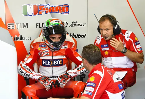 Niccol&ograve; Canepa in evidenza con la Panigale