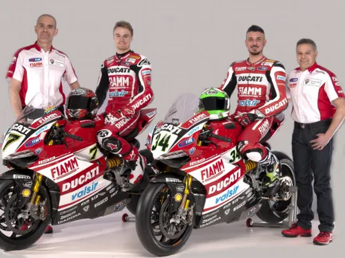 ducati superbike team launch 2014 02