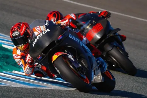 Shane Byrne e Cal Crutchlow in trionfo nel 2008 a Thruxton