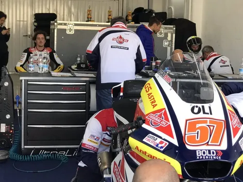 ekn 7t3wkaecqbn e1574692093157