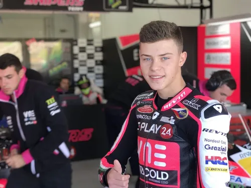 eksqpjexkae3wtz e1574780691827