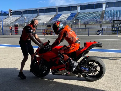 feefguwxwam7uo4 e1637233068589