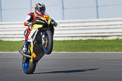 g8ll98ea e1532932320290