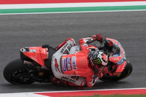 Michael Rutter davanti a Simon Andrews