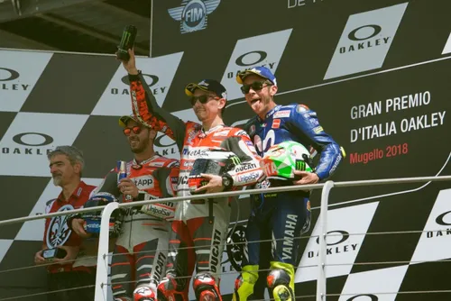 Danilo Petrucci festeggia la vittoria di Monza