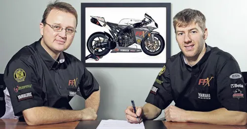 ian hutchinson ffx yamaha bsb 2014 2