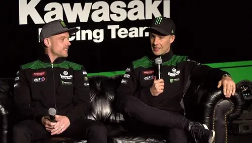 Alex Lowes e Jonathan Rea