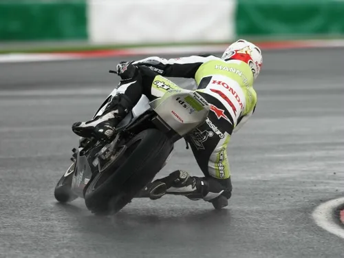 jonathan rea portimao wet test