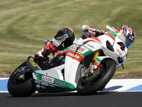 jonathan rea preview donington 2011