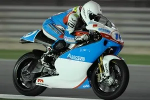 Marco Melandri in azione nei test di Sepang
