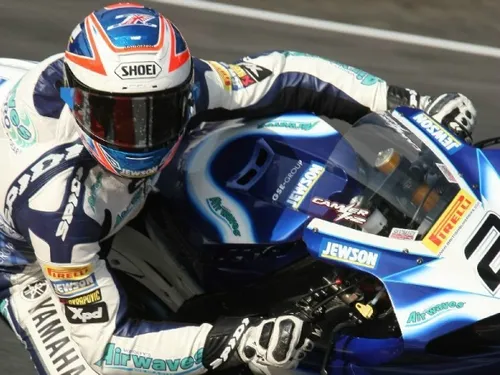 leon camier oulton park bsb 2009