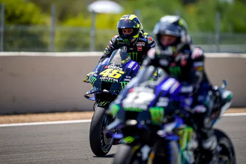 meymm a924998 rossi maverick foto yamaha mediano