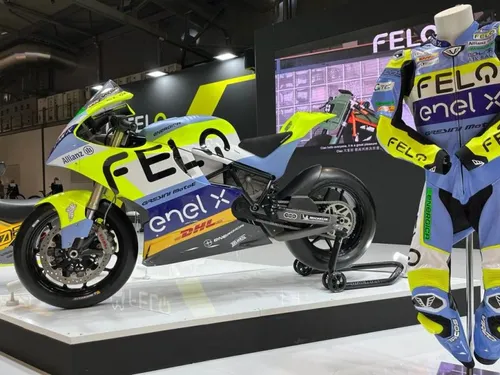 motoe ferrari gresini 2022 e1637780971511