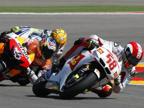 Axel Bassani con la Kawasaki del team Puccetti a Misano. 