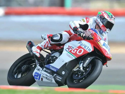 mv agusta supersport silverstone 2013 2