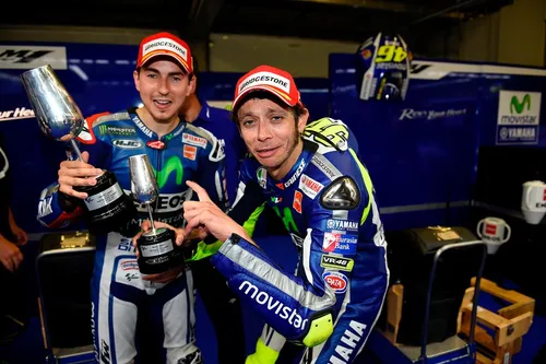 rossi y lorenzo jerez 2015 foto yamaha