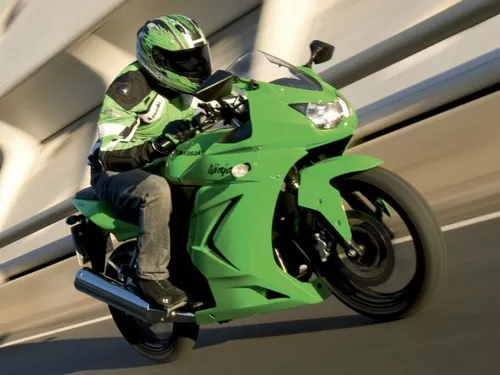 Jordan Szoke (BMW) per la 2&deg; volta campione canadese SBK