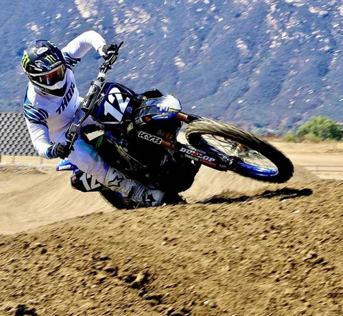 Iker Lecuona in sella alla KTM del team Red Bull KTM Ajo 