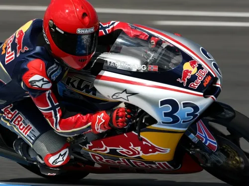 sturla fagerhaug win race1 rookies cup jerez 2009