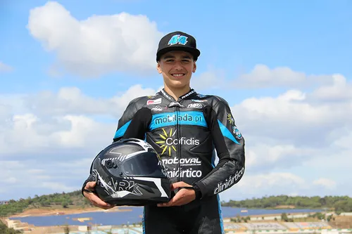 Ryuichi Kiyonari in prima fila