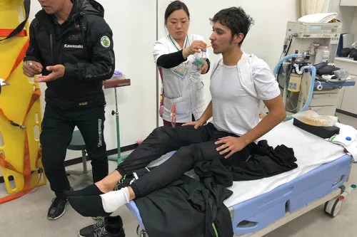 Itoh davanti a Yamaguchi