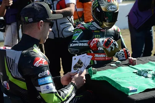 unspecified 8 e1538286110577