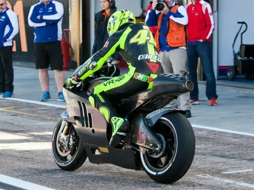 valentino rossi test ducati
