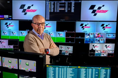 xp26018 0gallery full top lg