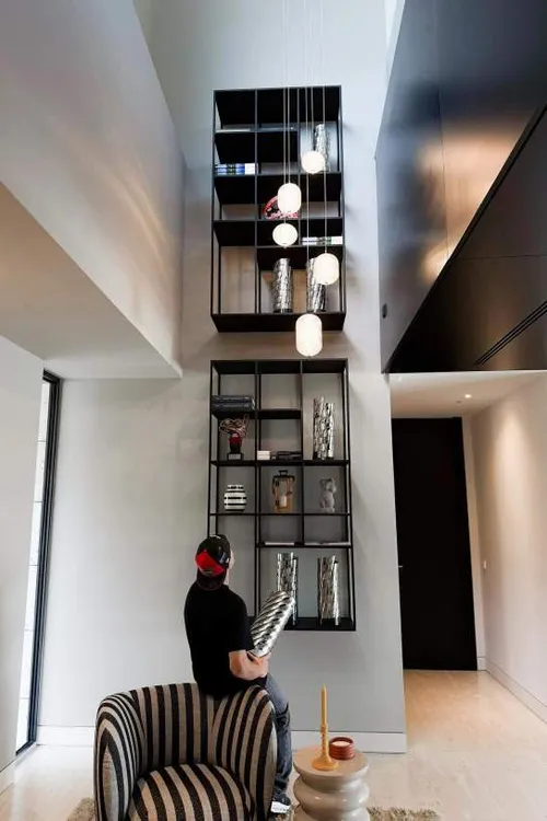 Bedroom and private gym details