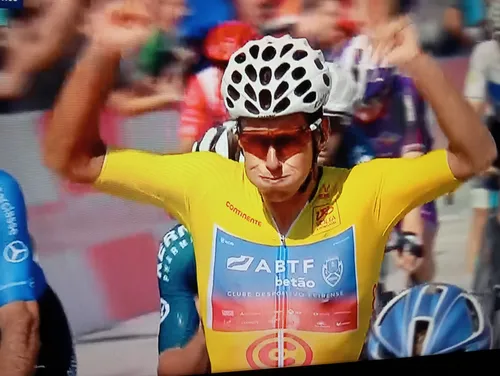 Afonso Eulálio deu nas vistas e.. deu o salto para o World Tour para 2025