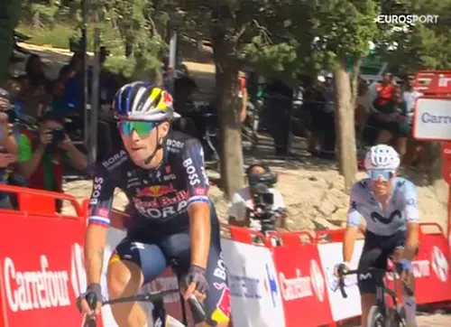 Primoz Roglic ataca e deixa Enric Mas 'nas covas'