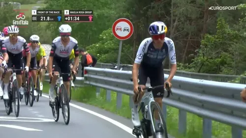 Tom Pidcock esteve muito abaixo das expectativas na sua estreia na Volta a Itália&nbsp;