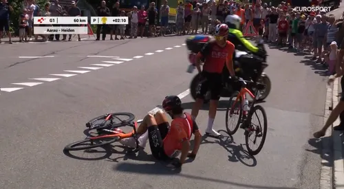 crashhhhhh 68516f6ba8de8jpg