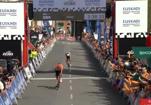 Axel Laurance took the victory ahead of Igor Arrieta