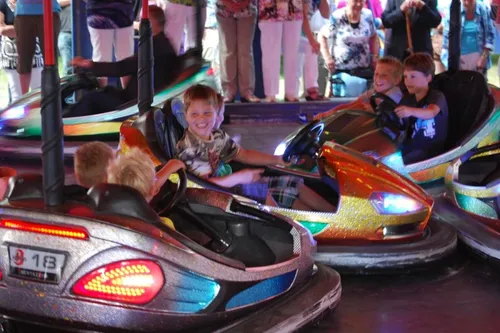 4a45b105147f654bb241e8845 large